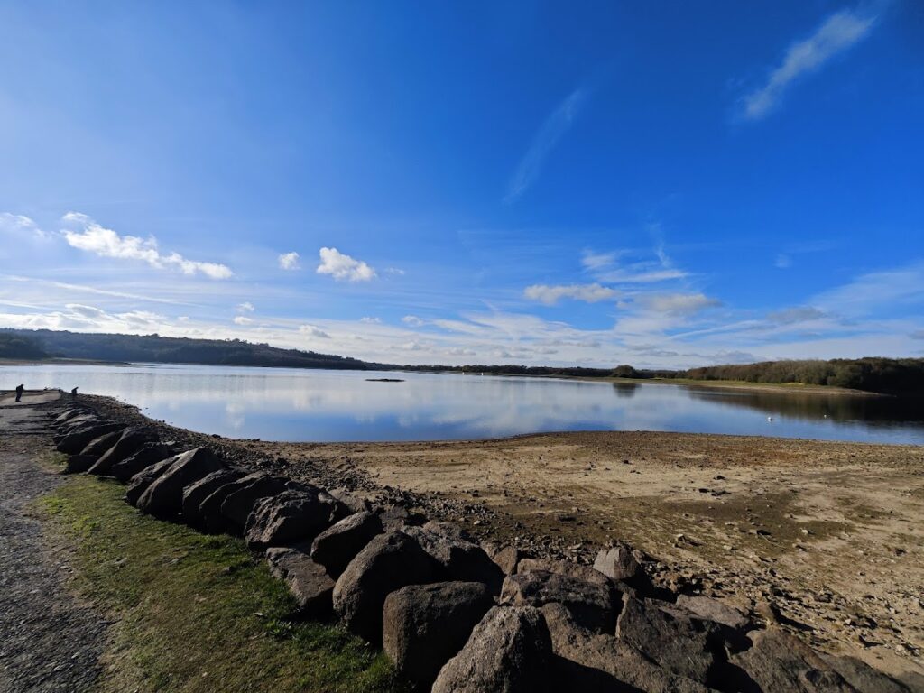 Centre Nautique de l'Arrée, photo Google (Herve Capron)