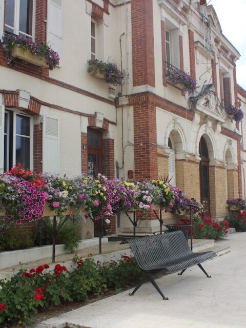 Cepoy (commune de Halte (auberge de jeunesse))
