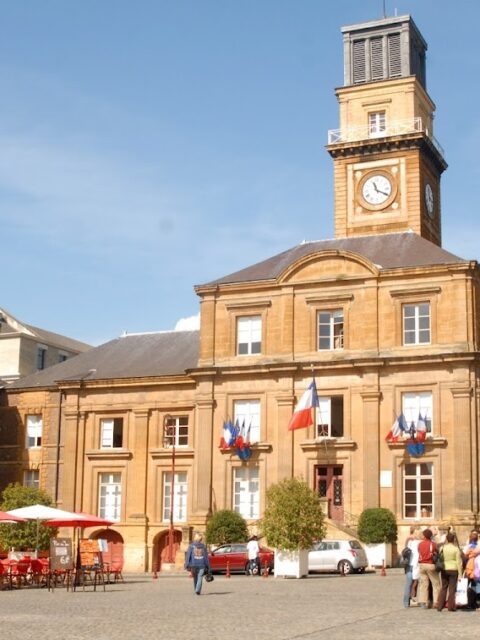 Charleville-Mézières (commune de Port de Plaisance de Charleville-Mézières)