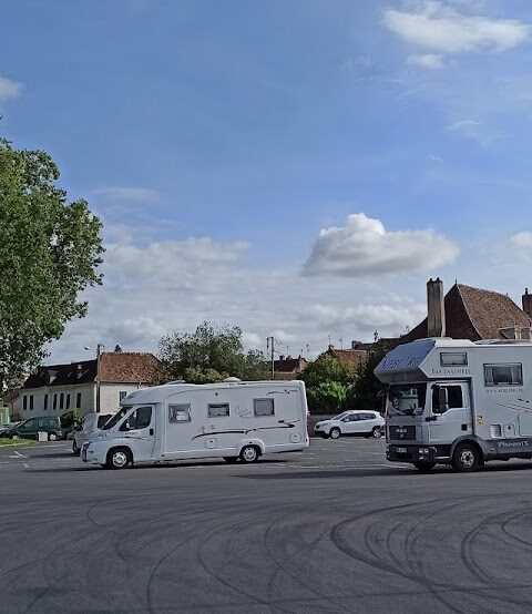 Halte de Plaisance de Bray-sur-Seine, photo Google (Klaus Schilda)