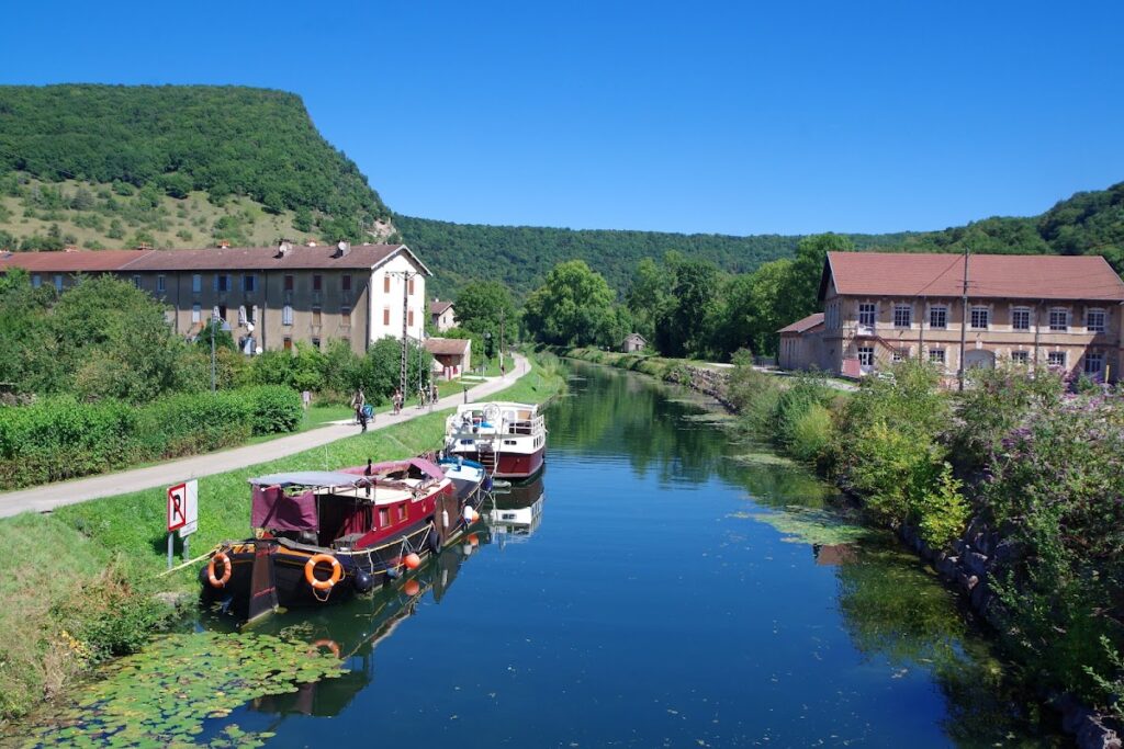 Halte Fluviale de Deluz, photo Google (fuzzi 68)