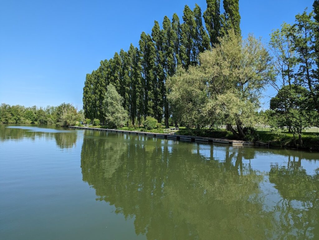 Halte Fluviale de Lumes, photo Google (Youri Chamine)