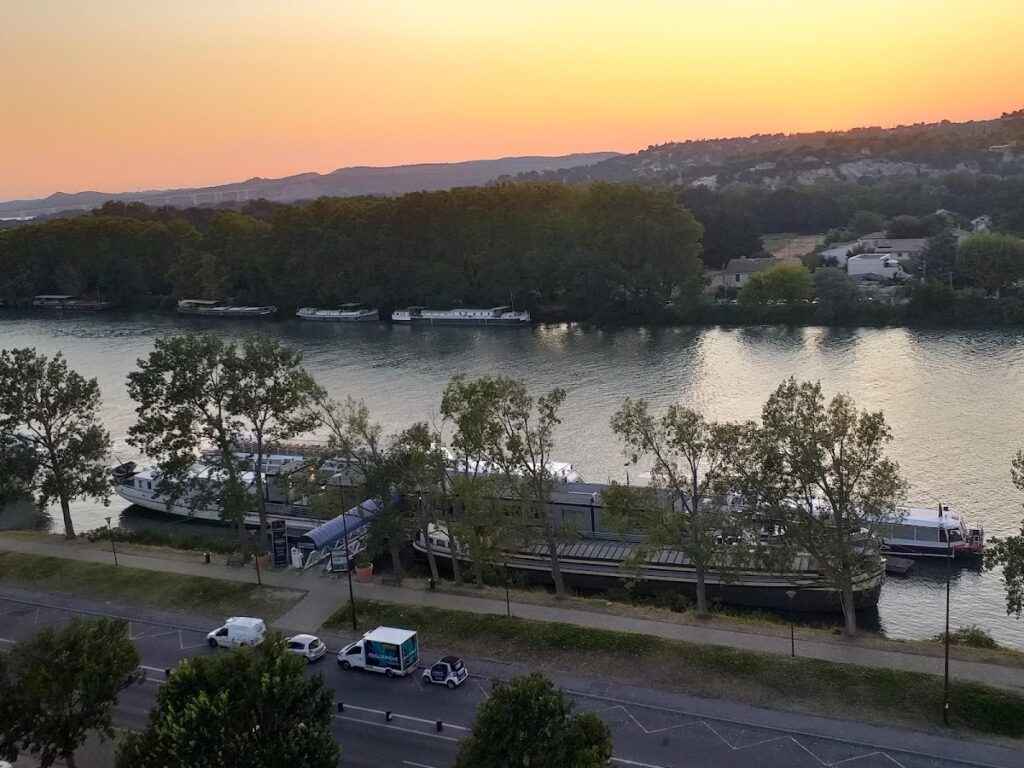 halte nautique d'Avignon, photo Google (Halte Nautique / Capitainerie Avignon)