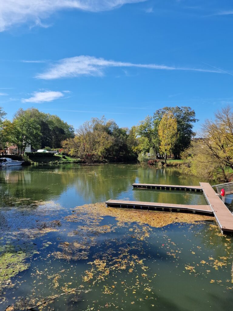 Halte Nautique de Branges, photo Google (Sören Münch)