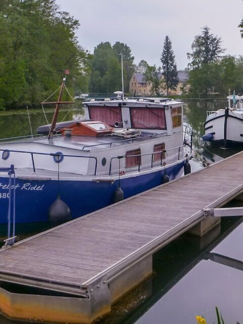 Halte Nautique de Mailly-la-Ville, photo Google (Milan Sedláček)