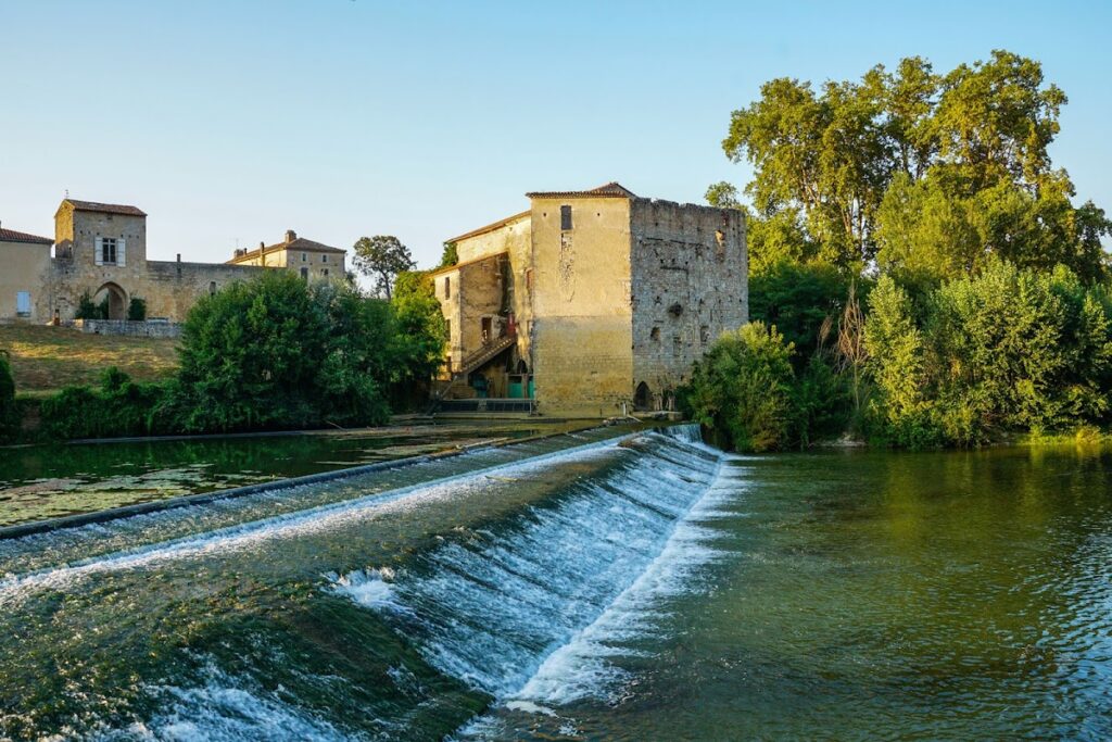 Halte Nautique de Vianne, photo Google (Hugues FRANCOIS)