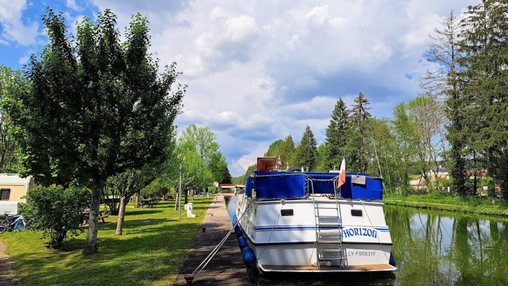 Halte Nautique de Viéville, photo Google (Roland Gubler)