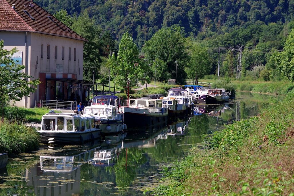 Halte Nautique, photo Google (fuzzi 68)