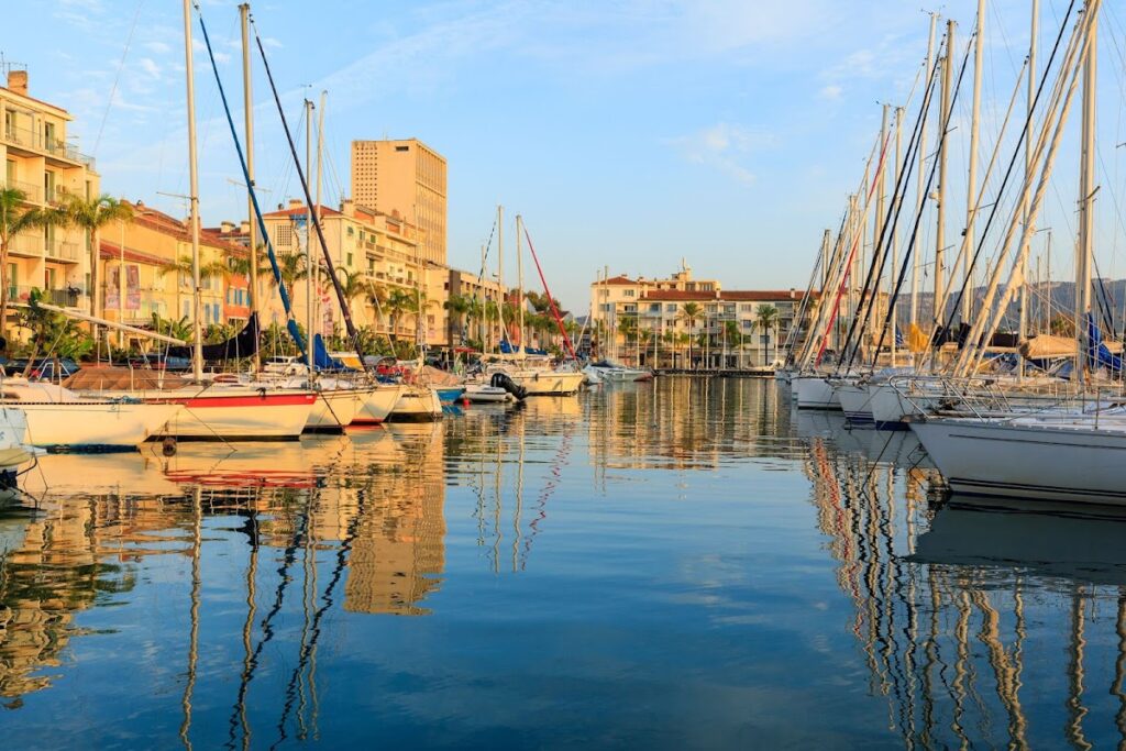 Le port, photo Google (Port de La Seyne-sur-Mer)