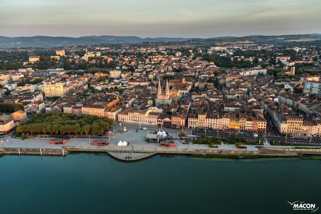 Mâcon (commune de Port de Plaisance)
