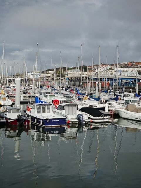 Marina Boulogne-sur-Mer, photo Google (Yves Jacques (Ban Houay Hay Lao P.D.R.))