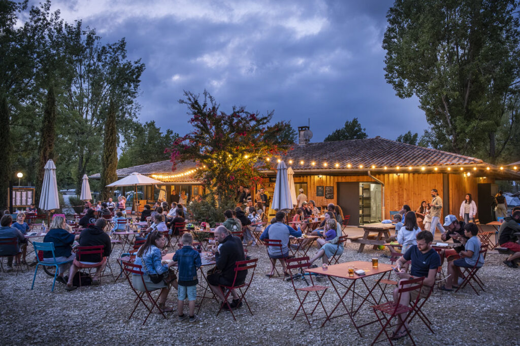 Port camping Aurilandes, photo Google (Camping Huttopia Lac d'Aureilhan - Mimizan)