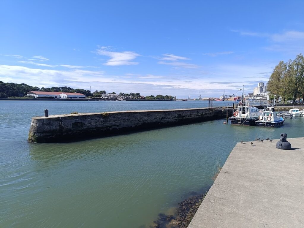 Port de la Cale, photo Google (Thierry DANIEL)