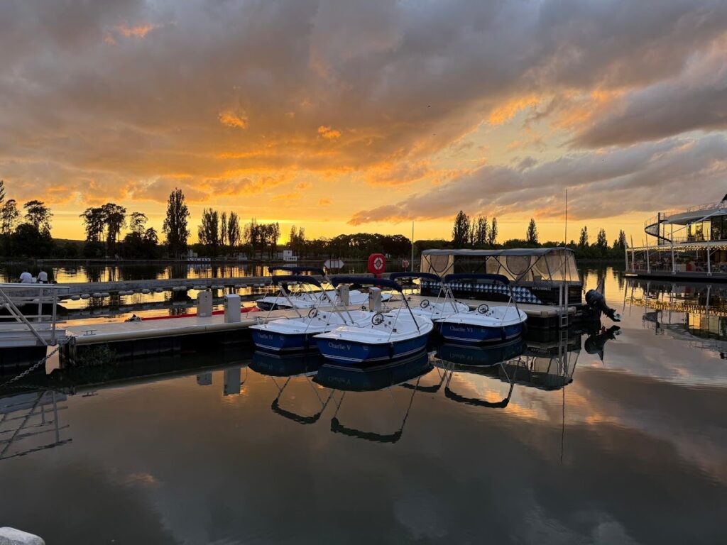 Port de la Rotonde, photo Google (L'Allier des Marins)