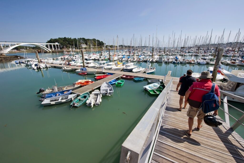 Port de la Trinité sur Mer, photo Google (Port de La Trinité-sur-Mer)