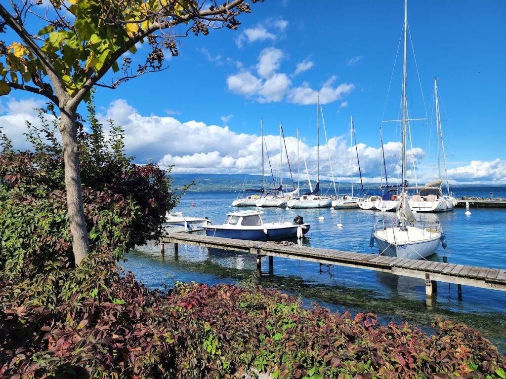 Port de Plaisance d'Yvoire, photo Google (ReVital Matzliach)