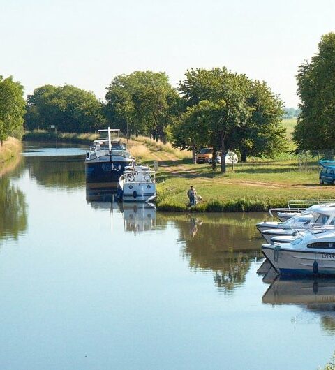 Port de plaisance de Boofzheim, photo Google (Le Boat Boofzheim - Location de bateaux Alsace Lorraine)