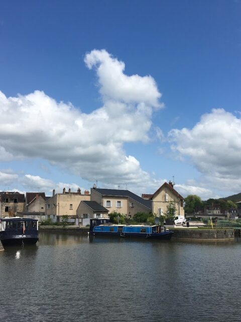 Port de Plaisance de Clamecy, photo Google (Sigrun Helmfrid)