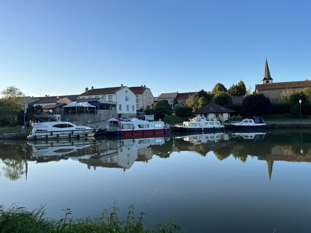 Port de Plaisance de Lagarde, photo Google (Frau B.)