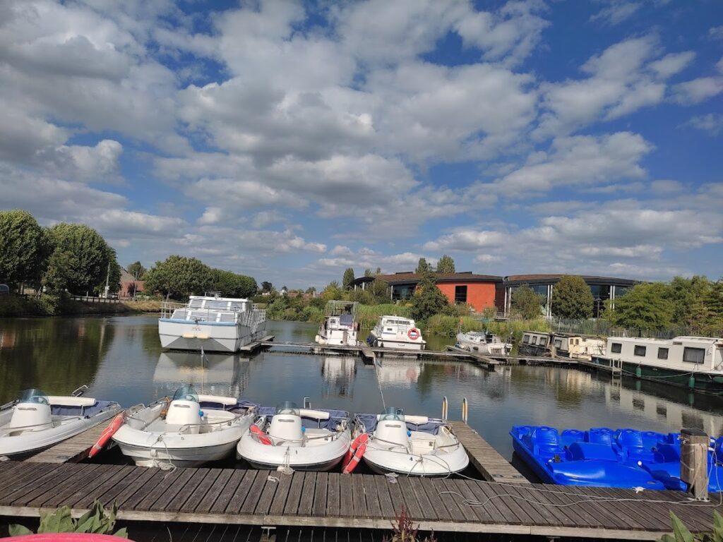 Port de Plaisance de Saint-Amand les eaux, photo Google (Sophie Friscourt)