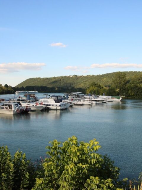 Port de plaisance des Roches de Condrieu, photo Google (Thomas)
