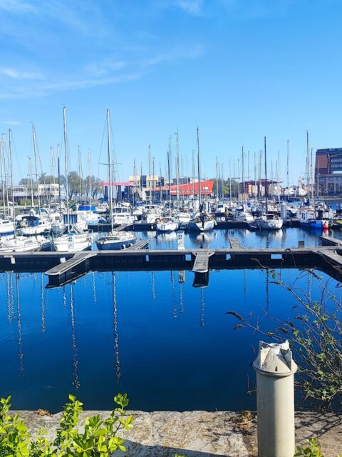 Port de Plaisance du Bassin de la Marine, photo Google (Philippe Marsault)