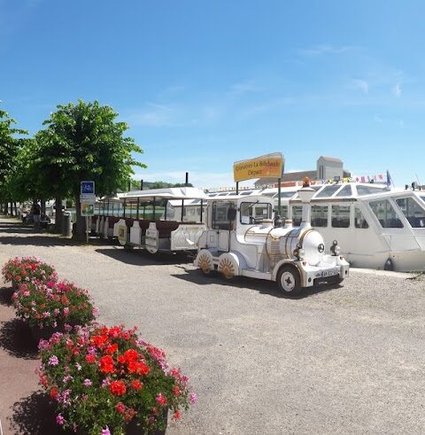 Port de Plaisance Le Bassin, photo Google (Capitainerie - Port de Pouilly-en-Auxois)
