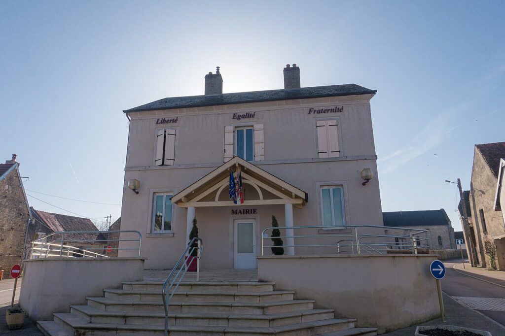 Port de Pouillenay, photo commune (Pouillenay)