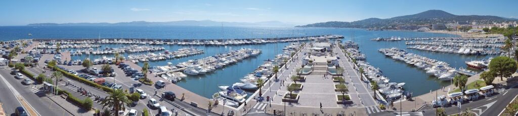 Port de Sainte-Maxime, photo Google (Port de Sainte Maxime)