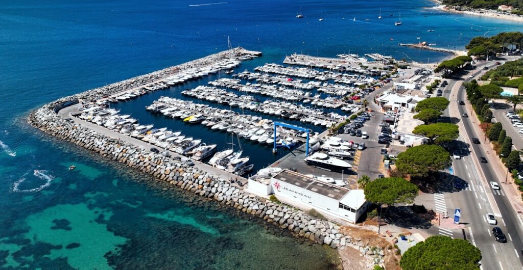Port de San Peire, photo Google (Port de San Peïre Les Issambres)