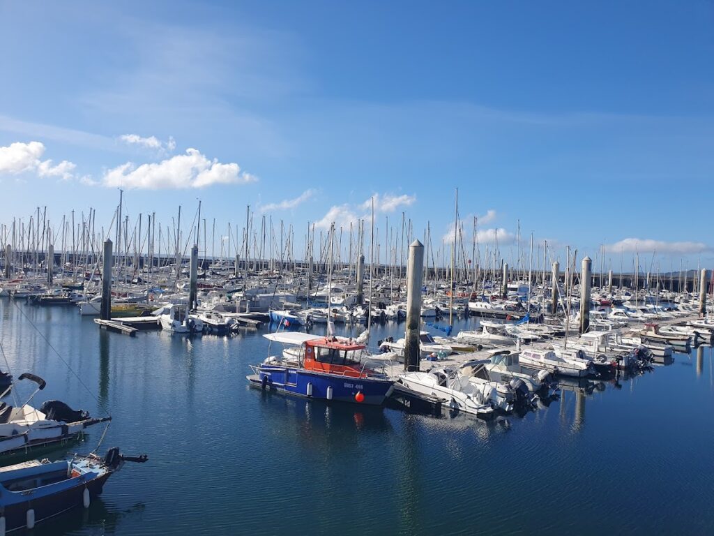 Port du Château, photo Google (Olli Tikkanen)
