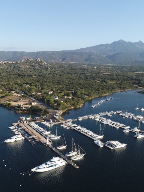 Port Pianottoli-Caldarello, photo Google (Port de plaisance et de pêche de Pianottoli-Caldarello)