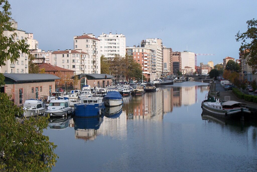 Port Saint-Sauveur (photo Wikipedia, licence CC BY-SA)
