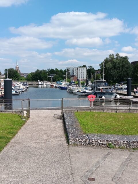 Hautmont Port de l'Abbaye, photo Google (Jo Van Parijs)