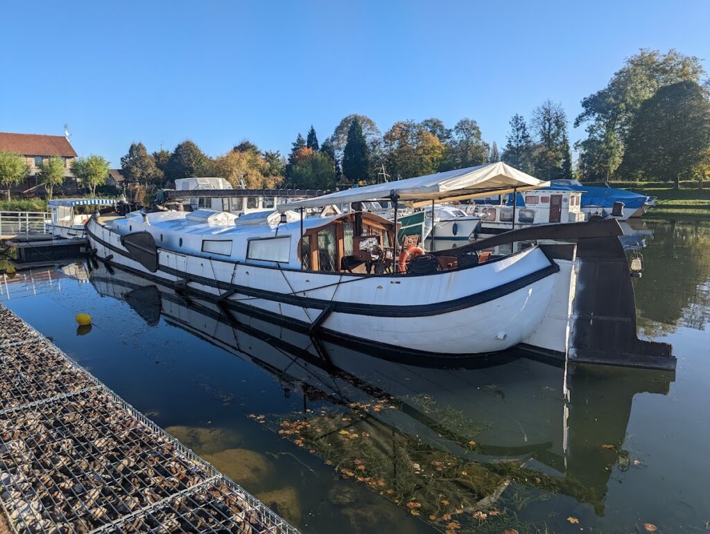 Port de Decize – Capitainerie, photo Google (Thomas Lebel)