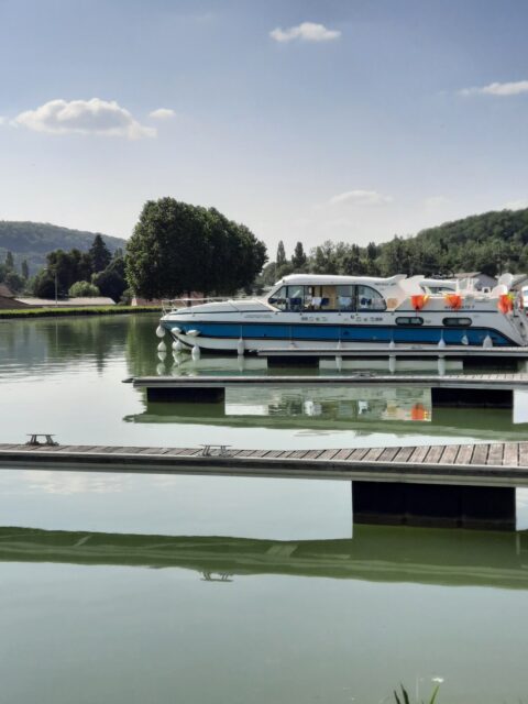 Port de Plaisance de Montbard, photo Google (Cathy Ribeiro)