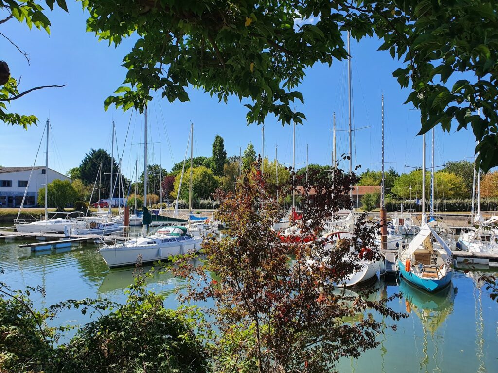 Bassin à Flot de Marennes, Marennes-Hiers-Brouge