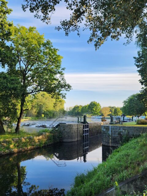 Halte fluviale de Montertelot : la halte fluviale de Montertelot