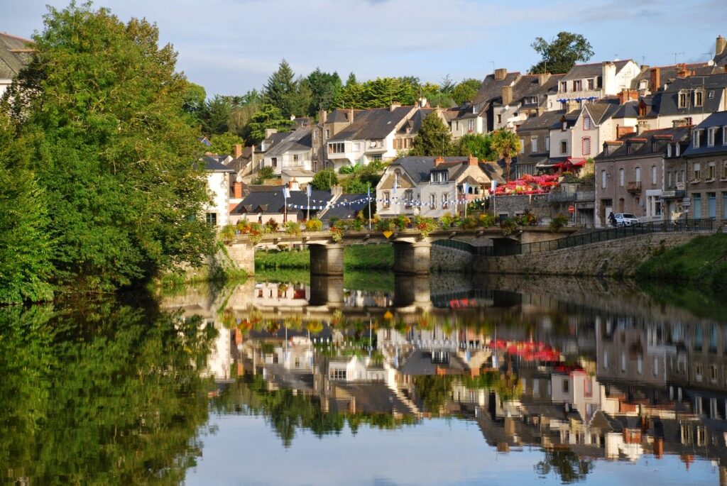 Halte fluviale de Saint-Martin-sur-Oust : la halte fluviale de Saint-Martin-sur-Oust