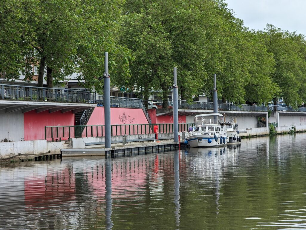 Halte nautique de Maubeuge, Maubeuge