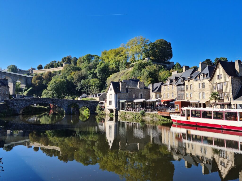 Port fluvial de Dinan : la halte fluviale de Dinan
