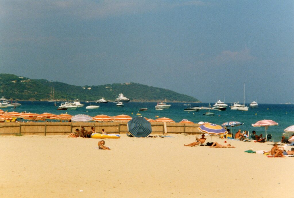 Mouillage Pampelonne : Pampelonne vu par un photographe sur Wikimedia Commons